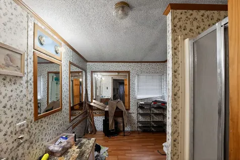 21309 Gambill Lane Carlyle IL 62231