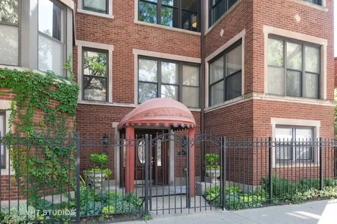 5047 North Sheridan Road Chicago IL 60640