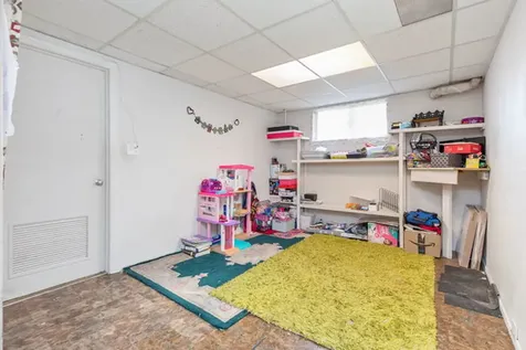 1620 Waxwing Court Schaumburg IL 60173