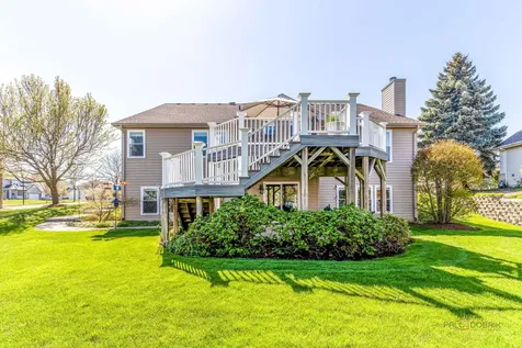 2235 Bellview Court Gurnee IL 60031