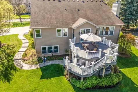 2235 Bellview Court Gurnee IL 60031