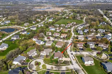 2235 Bellview Court Gurnee IL 60031