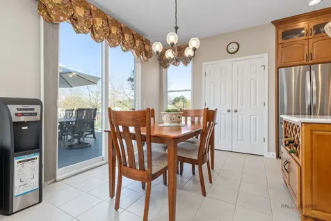 2235 Bellview Court Gurnee IL 60031