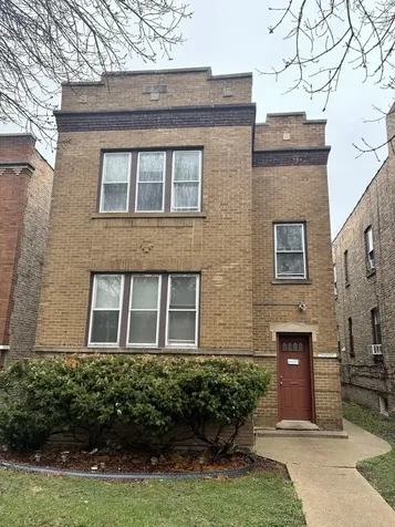 1711 North Austin Avenue Chicago IL 60639