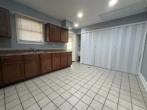 66 Marquette Street Park Forest IL 60466