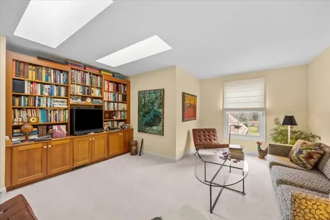 520 Andover Court Lake Forest IL 60045
