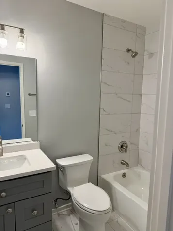 141 South Oak Park Avenue Oak Park IL 60302