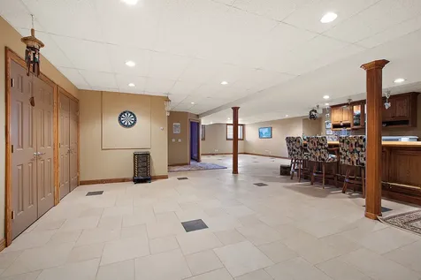 3095 North 5000w Road Kankakee IL 60901