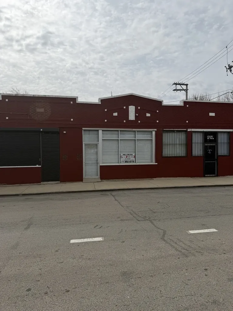 1207 West 74th Street Chicago IL 60636