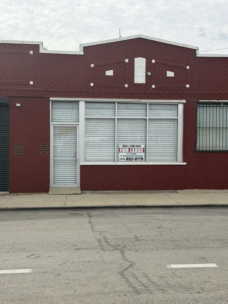 1207 West 74th Street Chicago IL 60636