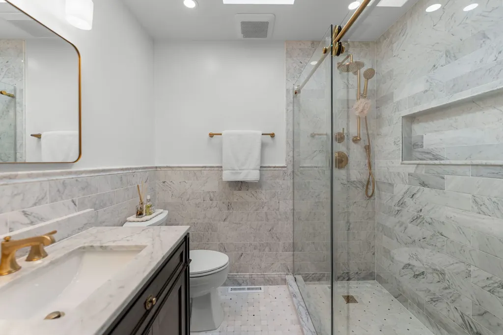 1422 South State Street Chicago IL 60605