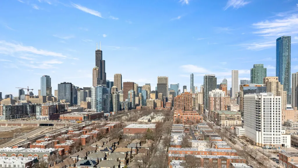 1422 South State Street Chicago IL 60605
