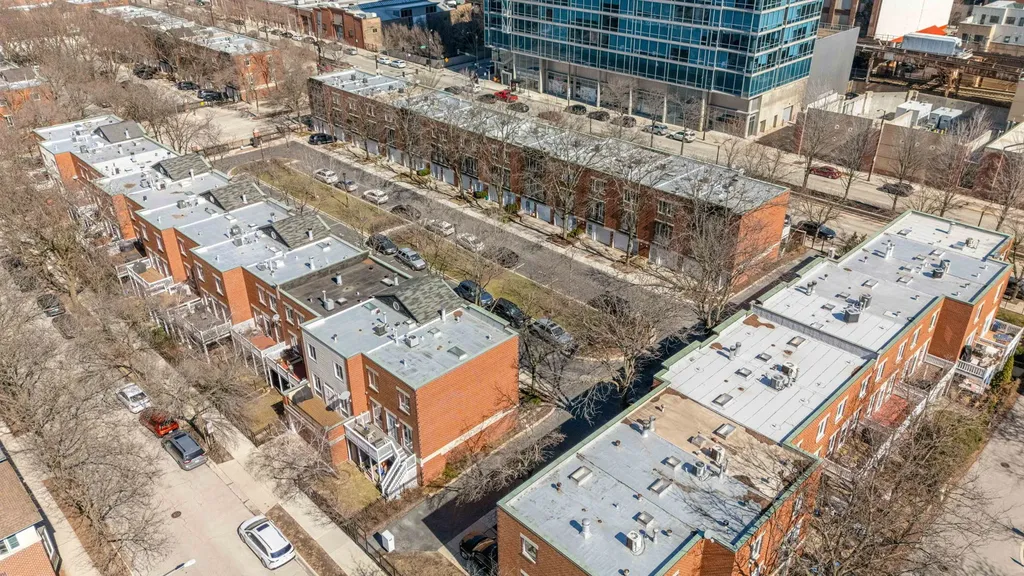 1422 South State Street Chicago IL 60605