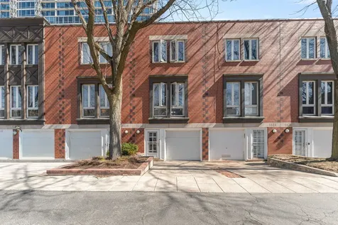 1422 South State Street Chicago IL 60605