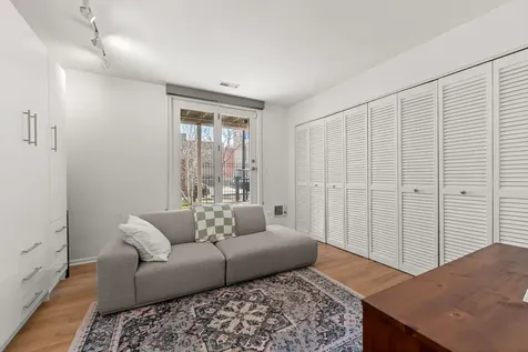 1422 South State Street Chicago IL 60605