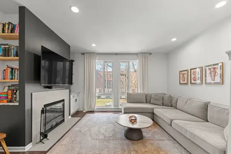 1422 South State Street Chicago IL 60605