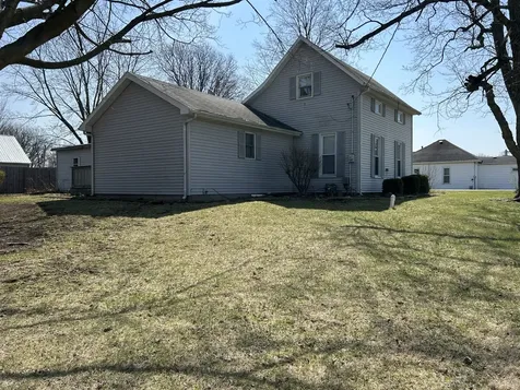 201 East North Street Saybrook IL 61770