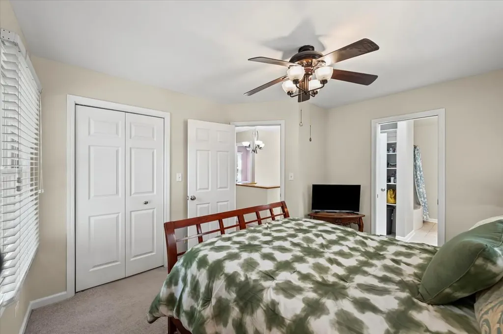 8449 North Kedvale Avenue Skokie IL 60076