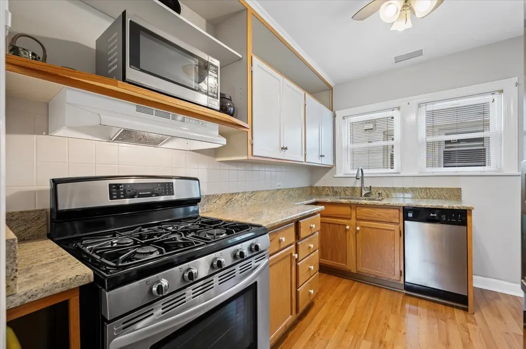 8449 North Kedvale Avenue Skokie IL 60076