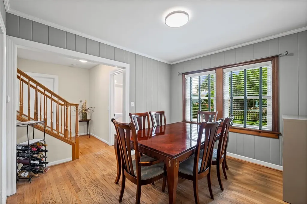 8449 North Kedvale Avenue Skokie IL 60076