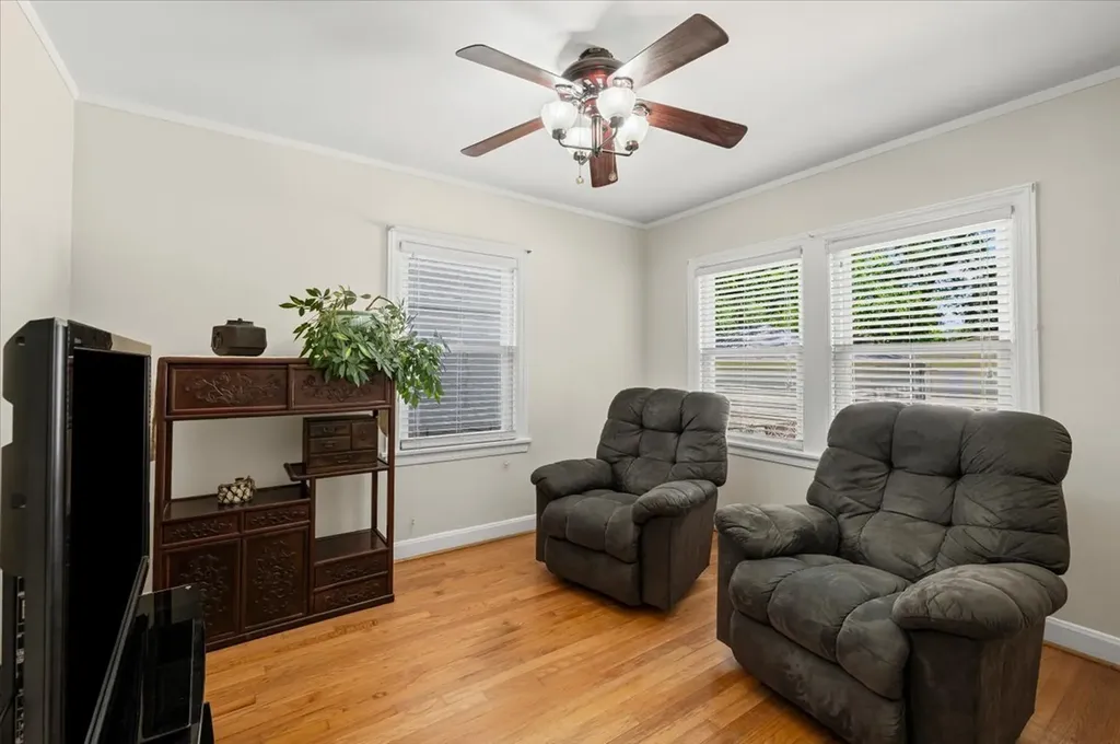 8449 North Kedvale Avenue Skokie IL 60076