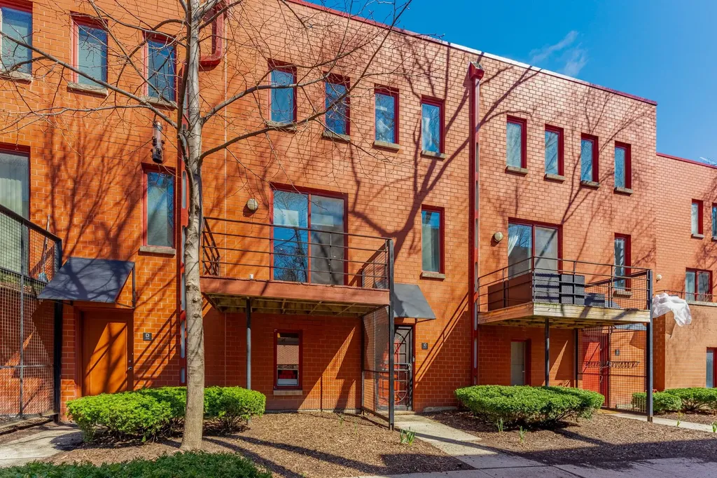 1200 South Federal Street Chicago IL 60605