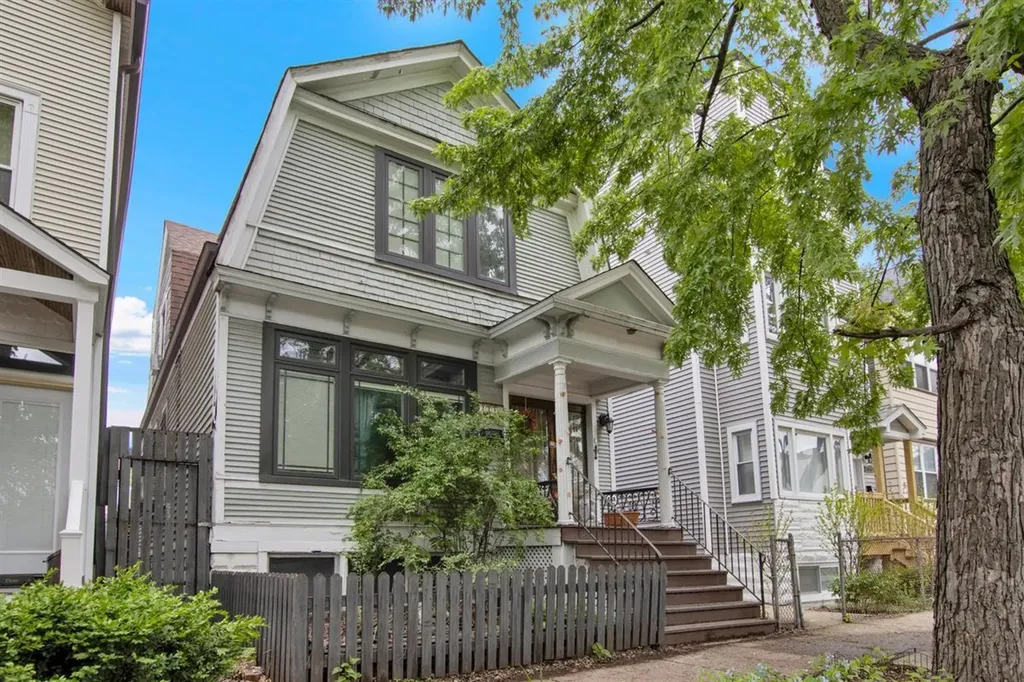 2244 North Maplewood Avenue Chicago IL 60647