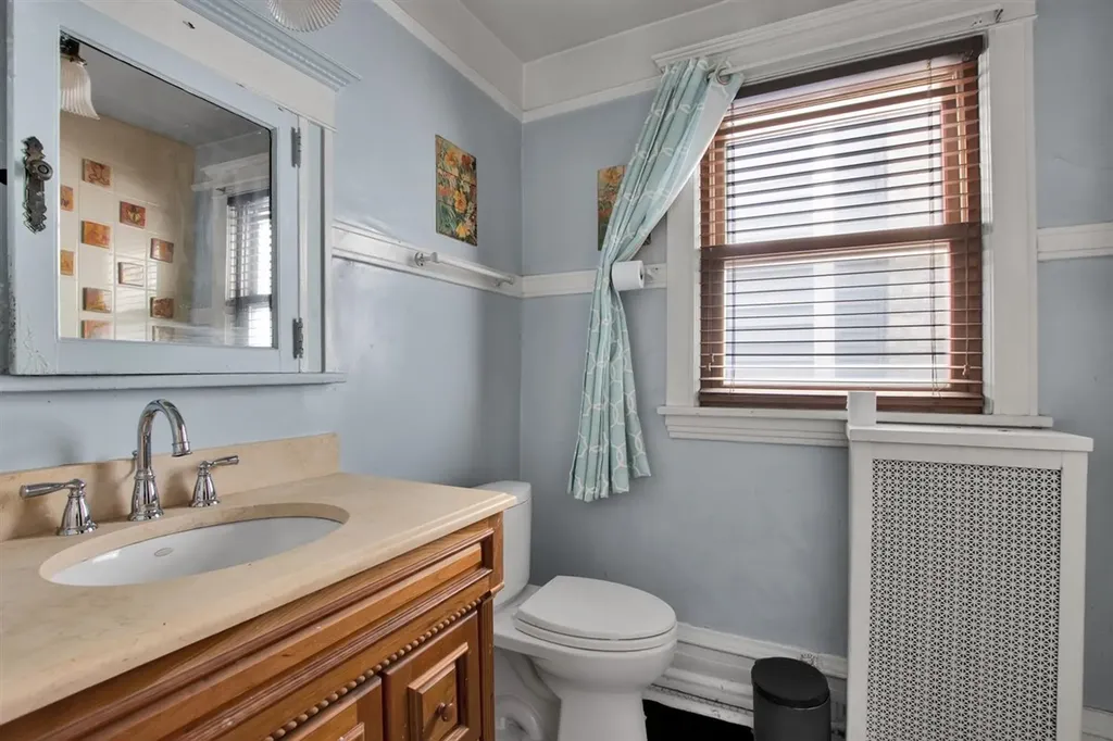 2244 North Maplewood Avenue Chicago IL 60647
