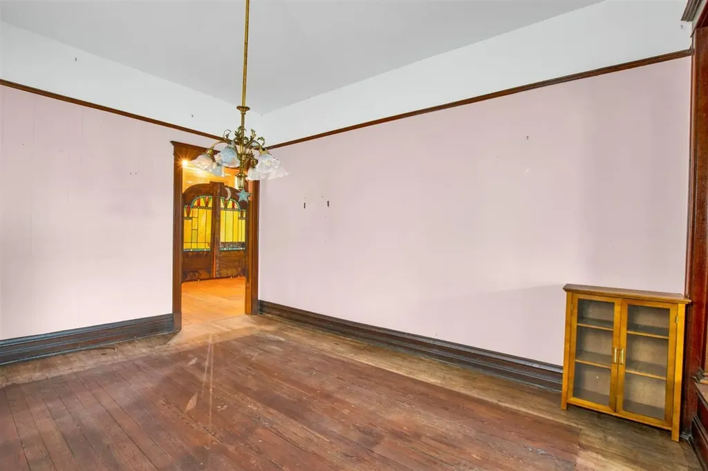 2244 North Maplewood Avenue Chicago IL 60647