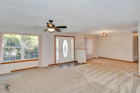 23336 South Kings Road Steger IL 60475