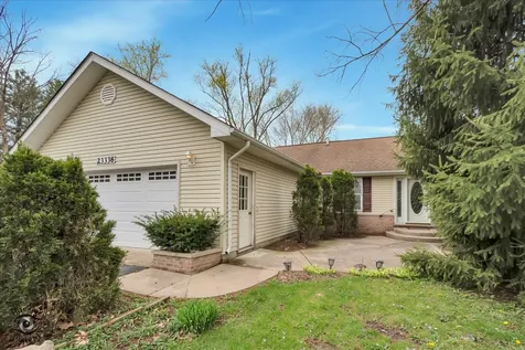 23336 South Kings Road Steger IL 60475