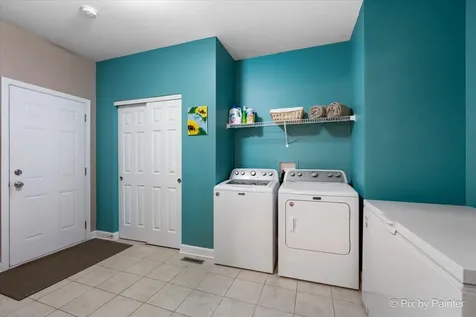 3147 Trillium Court W Aurora IL 60506