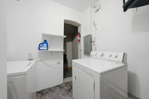5122 West Bloomingdale Avenue Chicago IL 60639
