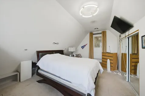 5122 West Bloomingdale Avenue Chicago IL 60639