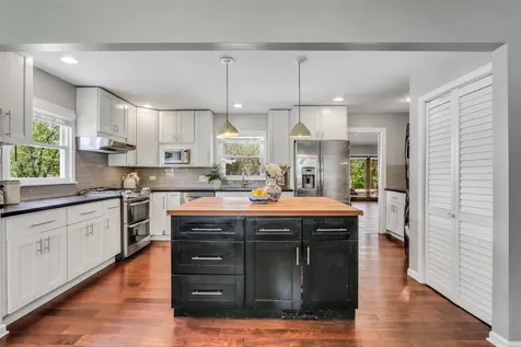 17976 West Big Oaks Road Grayslake IL 60030