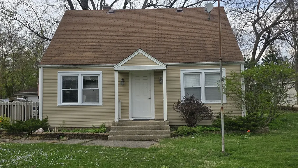 102 79TH Street Willowbrook IL 60527