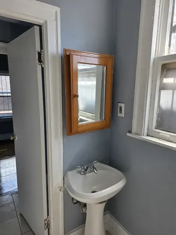 1853 East 79th Street Chicago IL 60649