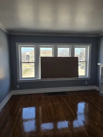 1853 East 79th Street Chicago IL 60649