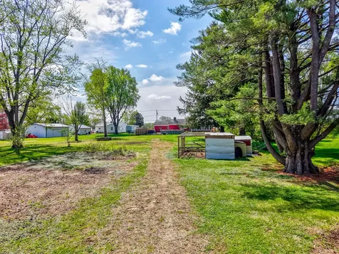 1519 East Il Route 18 Streator IL 61364