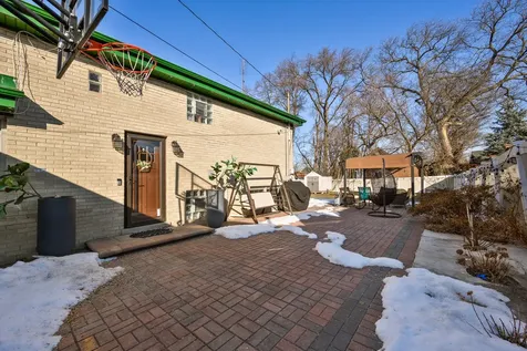 2458 Seminary Avenue Des Plaines IL 60016