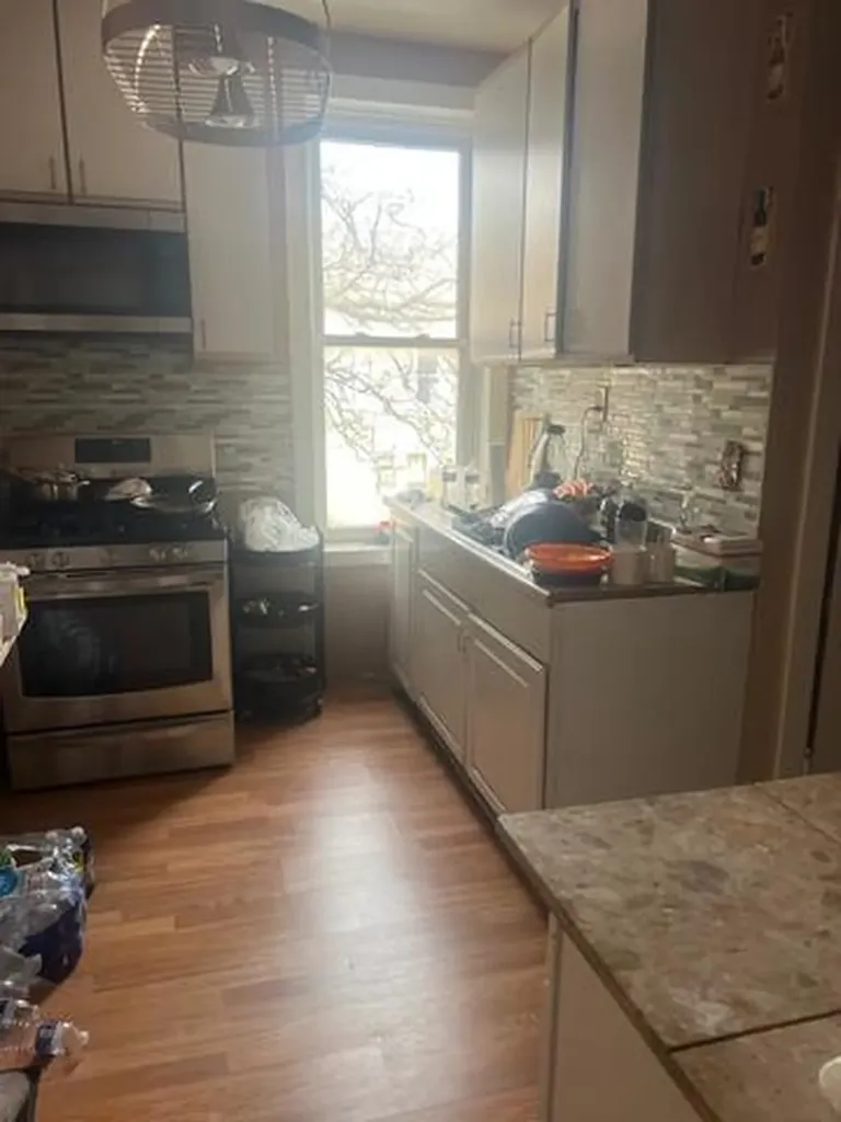 4400-4402 South Honore Crest Chicago IL 60609
