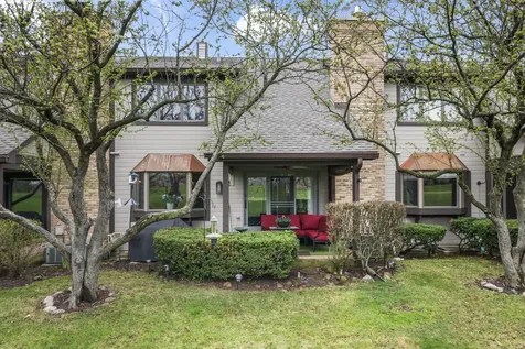 1760 Pebble Beach Drive Hoffman Estates IL 60169