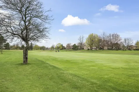 1760 Pebble Beach Drive Hoffman Estates IL 60169