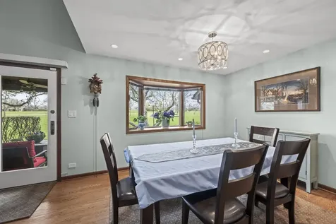 1760 Pebble Beach Drive Hoffman Estates IL 60169