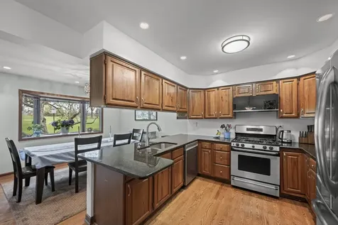 1760 Pebble Beach Drive Hoffman Estates IL 60169