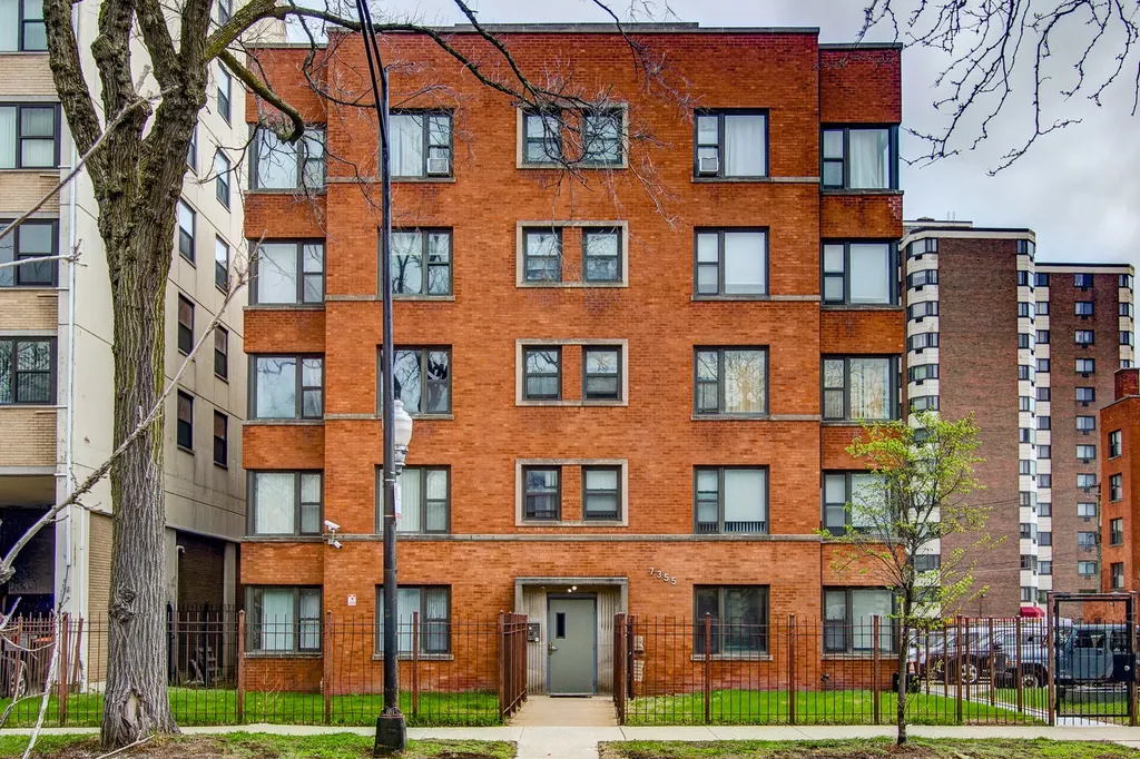 7355 South South Shore Drive Chicago IL 60649