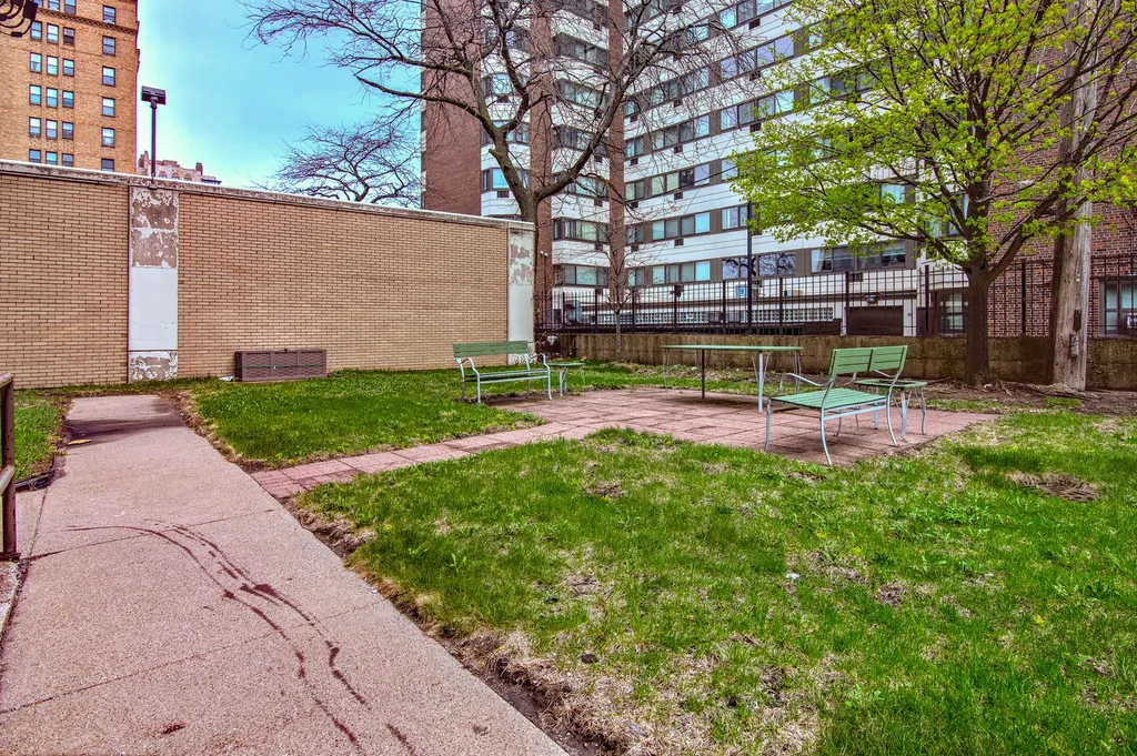 7355 South South Shore Drive Chicago IL 60649