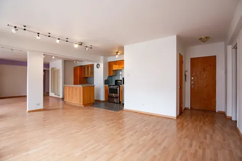 7355 South South Shore Drive Chicago IL 60649