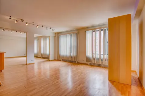 7355 South South Shore Drive Chicago IL 60649