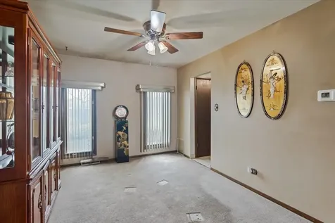 16533 Louis Avenue South Holland IL 60473
